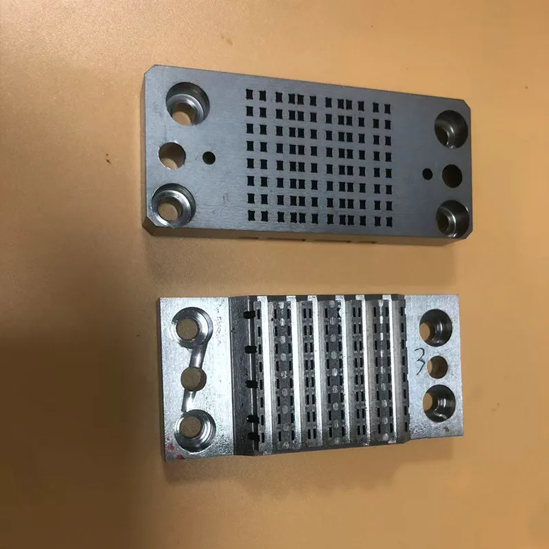 Parti del telaio conduttore per semiconduttori