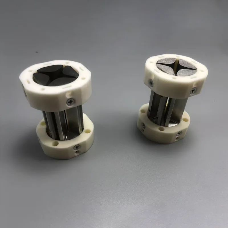 Parti di macchinari per università e ricerca